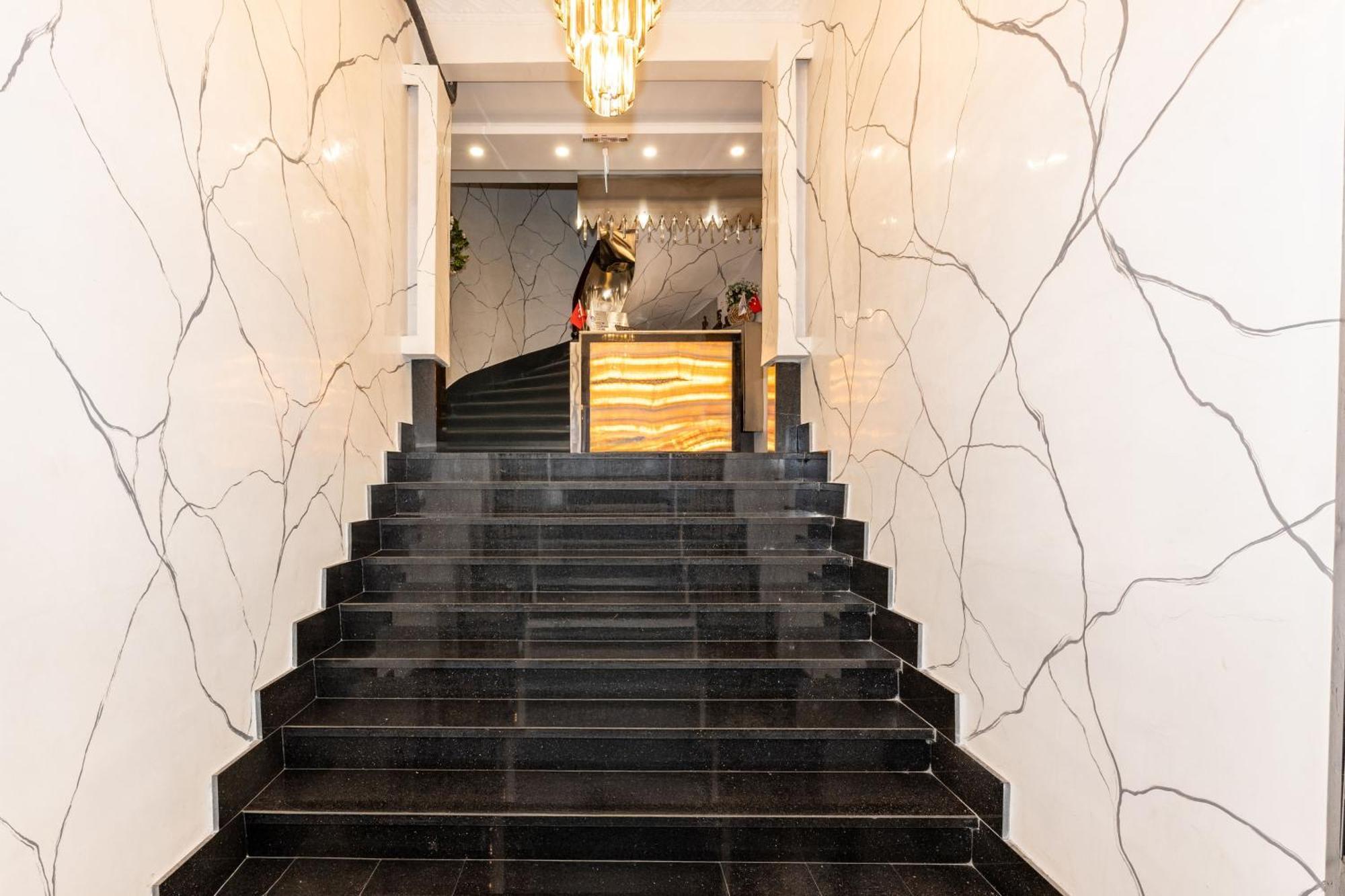 The Now Hotel Istanbul Bagian luar foto