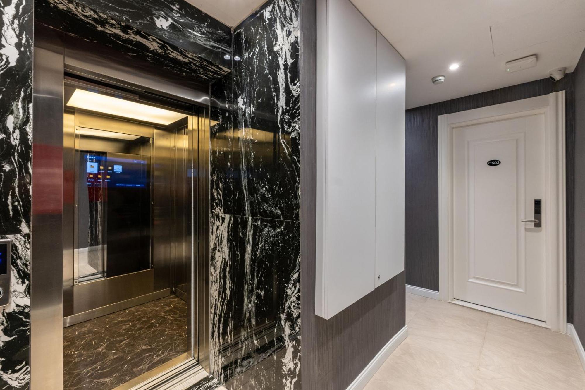The Now Hotel Istanbul Bagian luar foto