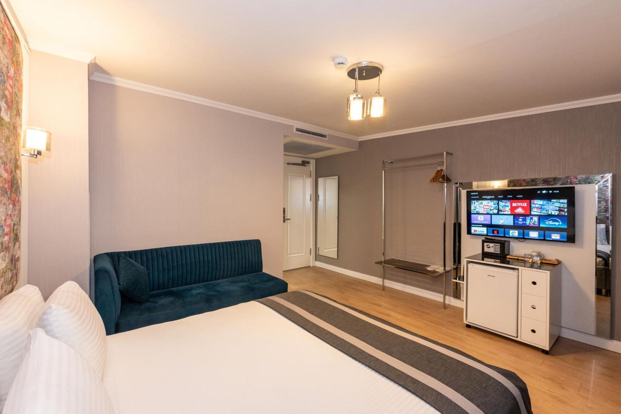 The Now Hotel Istanbul Bagian luar foto